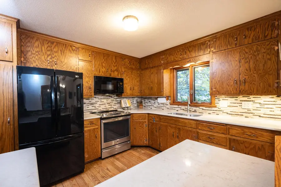 2420 W 106th Street, Bloomington, MN 55431 - #2