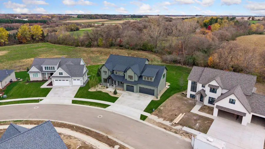 2909 Bentley Drive Sw, Rochester, MN 55902 - #2