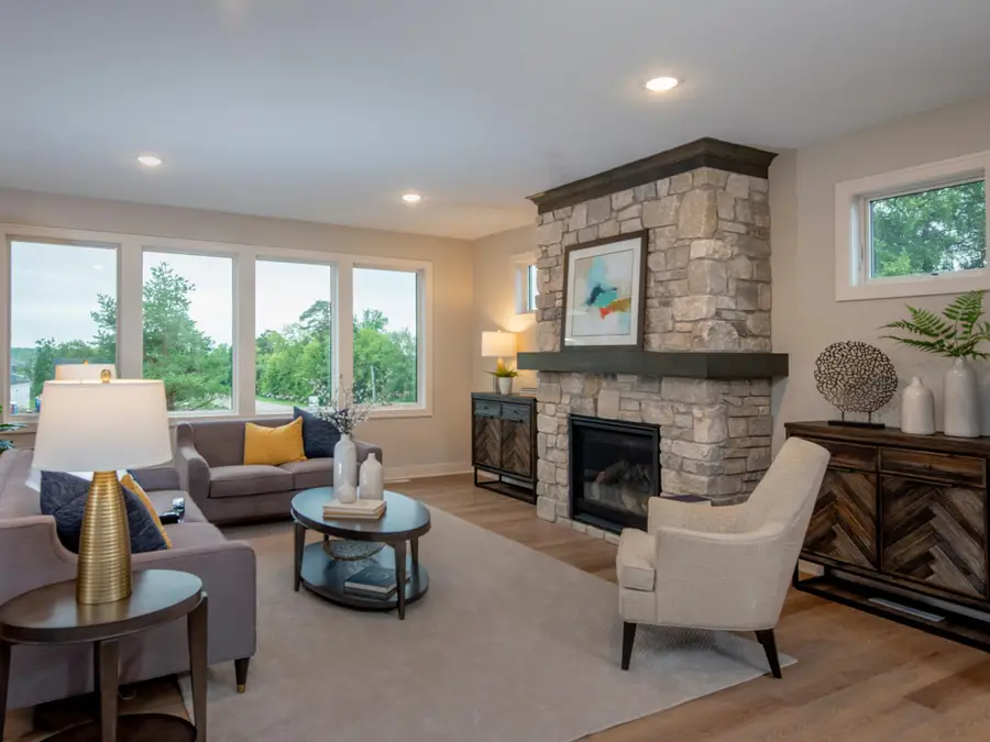 9011 62nd Street S, Cottage Grove, MN 55016 - #3