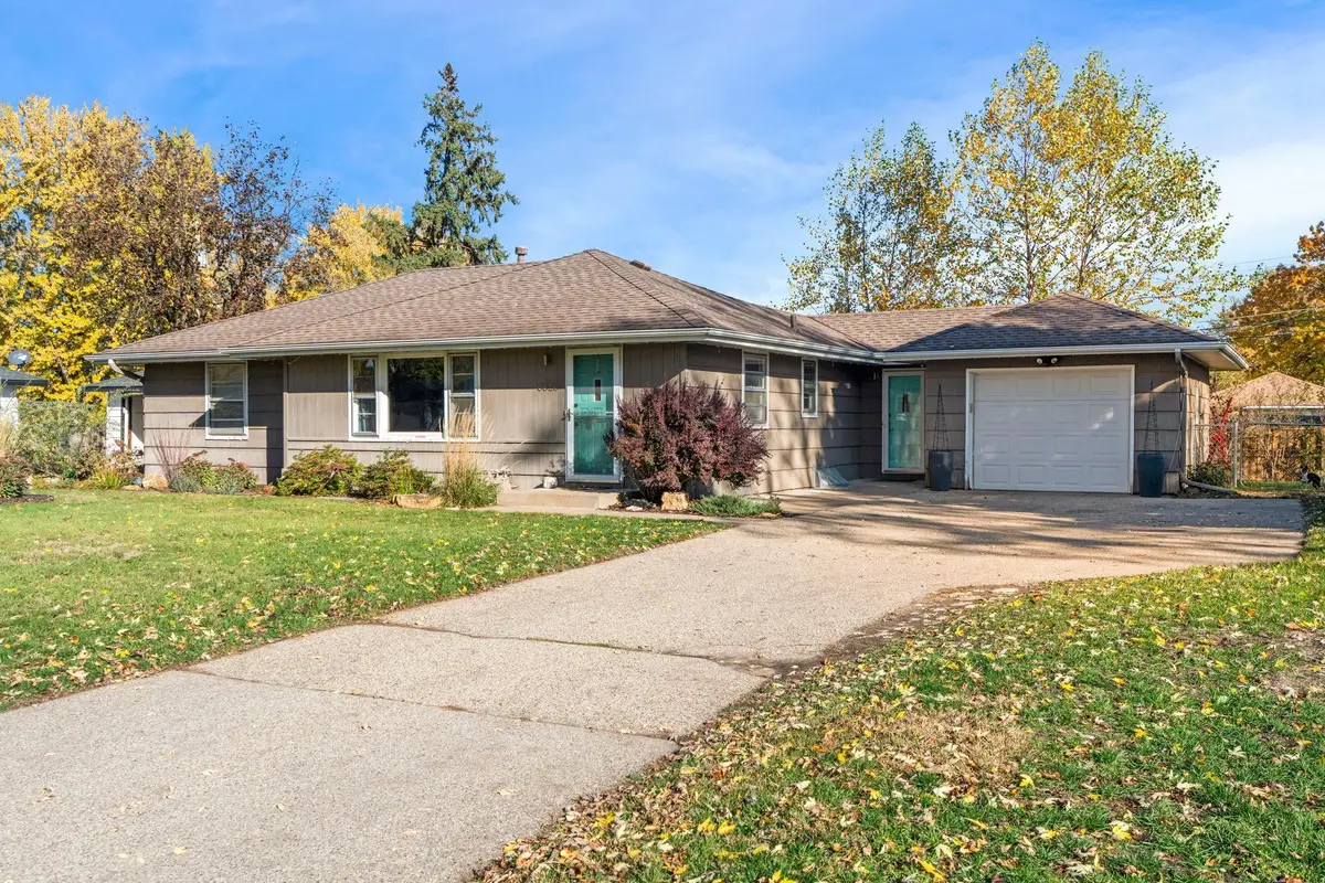 8825 Chicago Avenue S, Bloomington, MN 55420 - #1