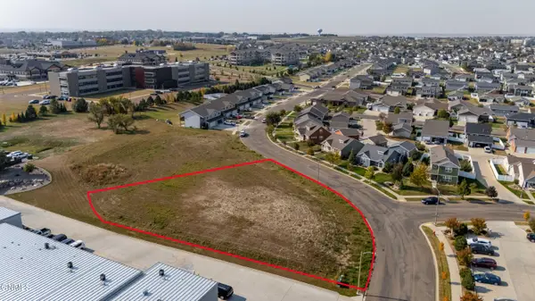 1101 Bremner Avenue, Bismarck, ND 58503