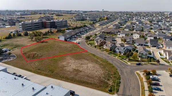 1019 Bremner Avenue, Bismarck, ND 58503