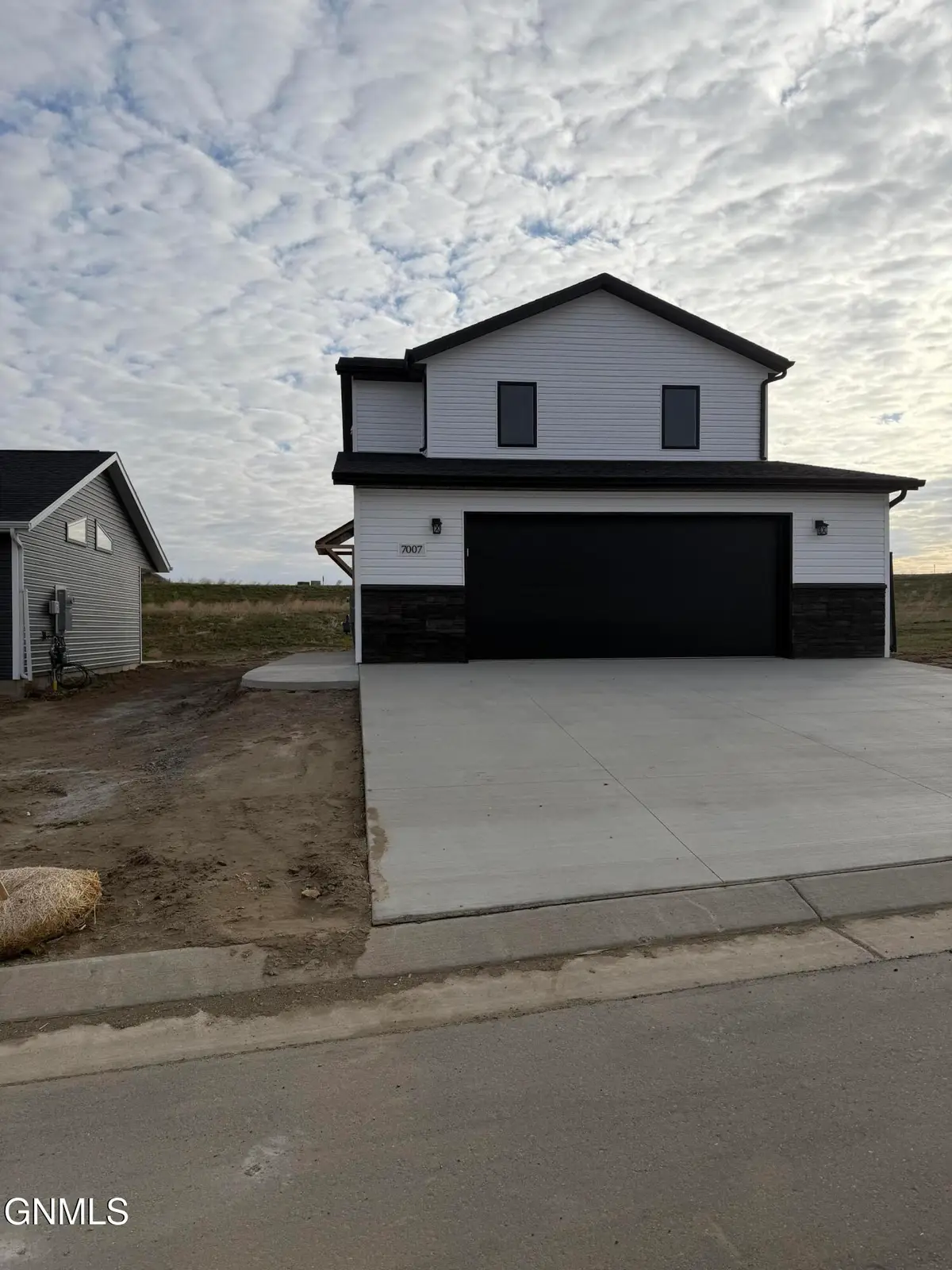 7007 Butler Circle, Lincoln, ND 58504 - #1