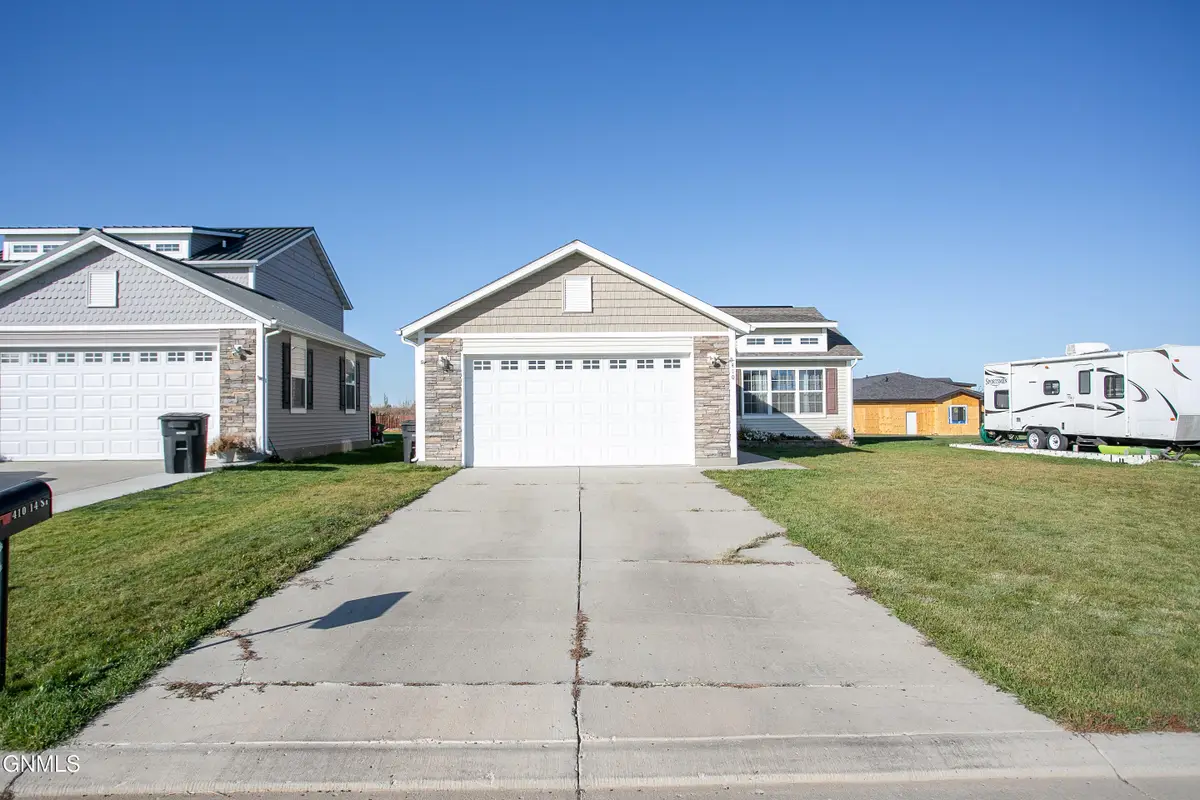 410 14th Street Ne, Tioga, ND 58852 - Image #1