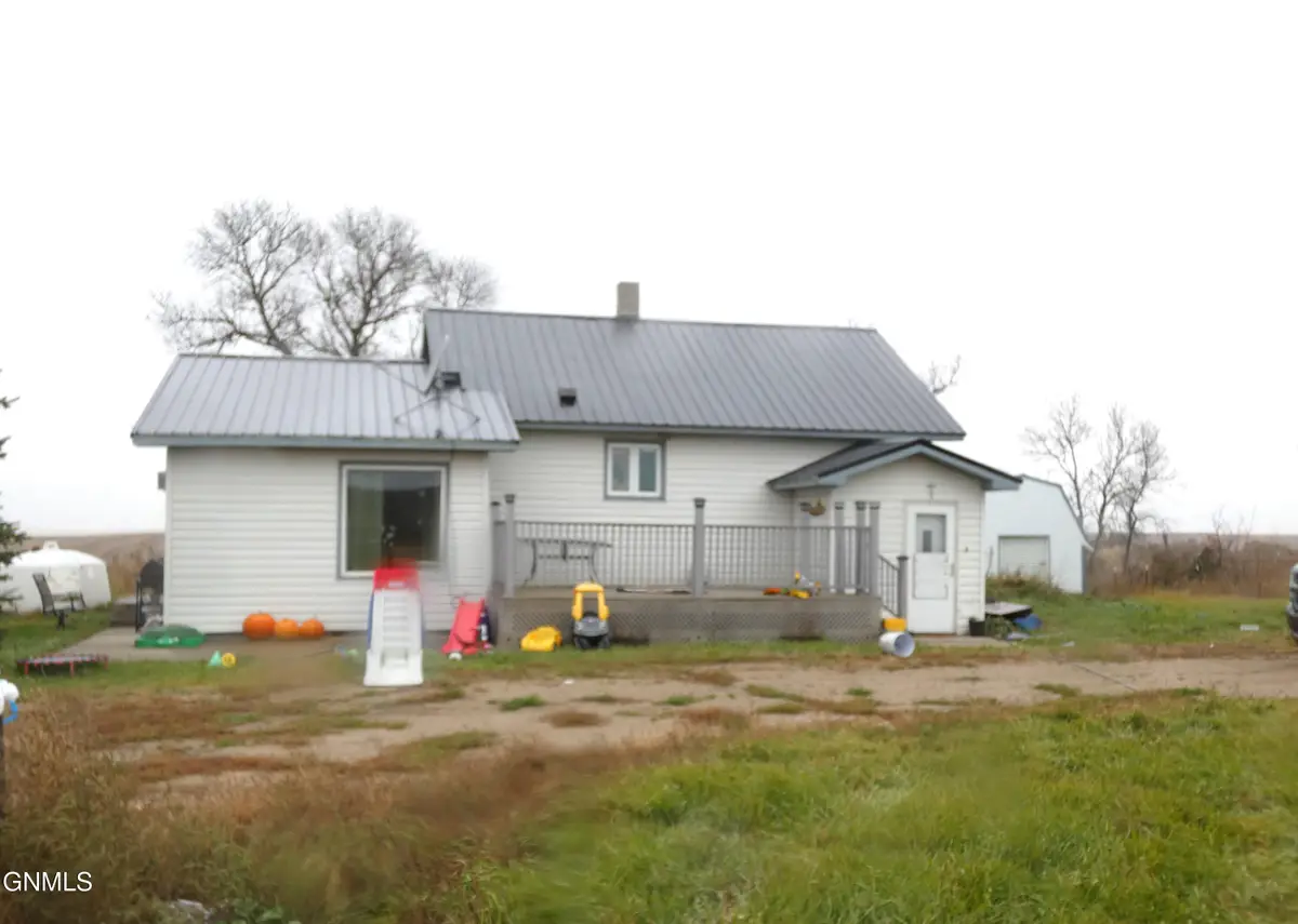 1710 88 Street Se, Strasburg, ND 58573 - Image #1