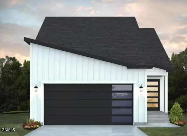 3118 Dana Drive, Bismarck, ND 58504