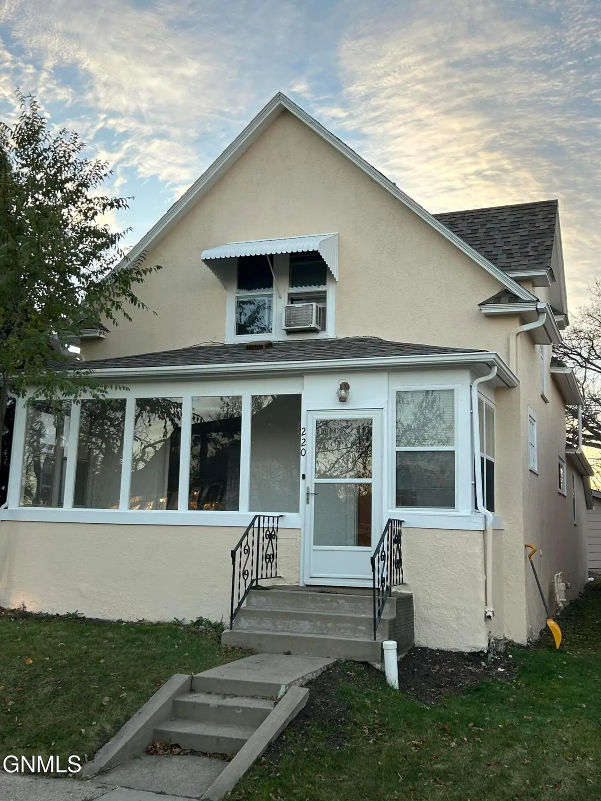 220 4th Avenue Sw, Jamestown, ND 58401 - Image #1