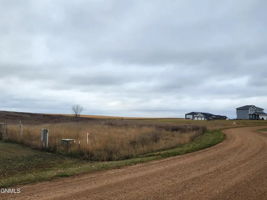 4489 Cow Poke Trail Trail, Mandan, ND 58554 - Image #2
