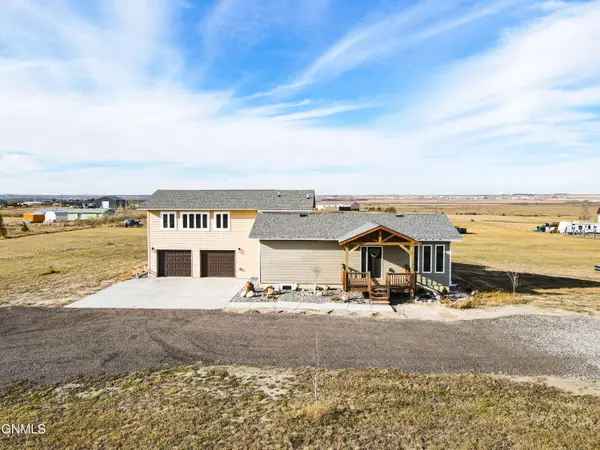 5735 Liberty Lane, Williston, ND 58801
