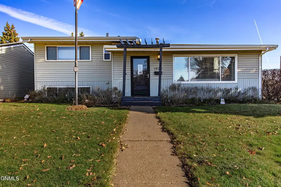 1800 Linda Drive, Mandan, ND 58554 - Image #3