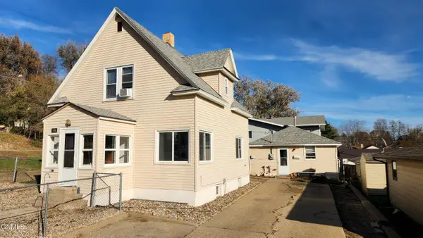 510 3rd Avenue Nw, Mandan, ND 58554