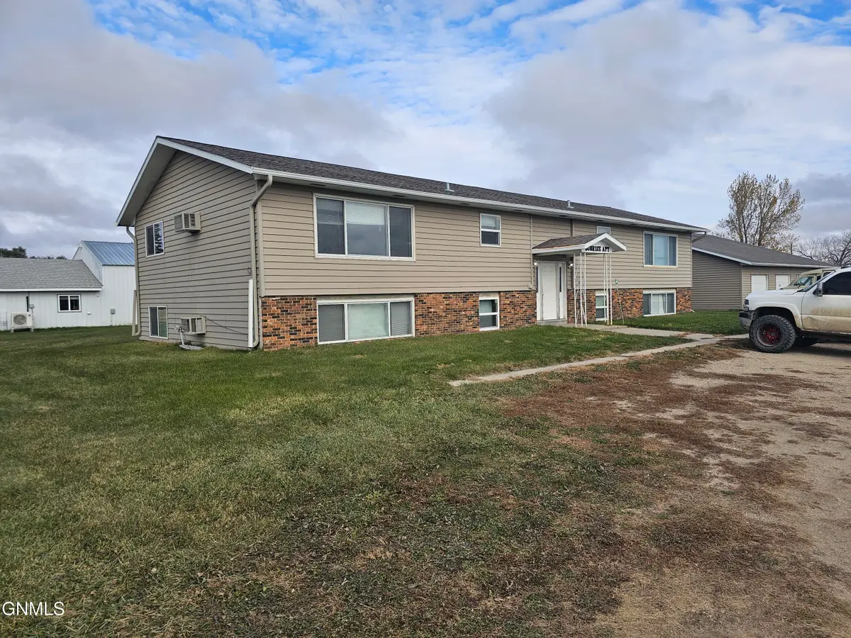 203 4th Street S, Leonard, ND 58052 - Image #1
