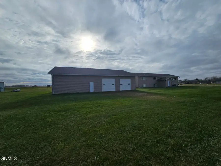 203 4th Street S, Leonard, ND 58052 - Image #2