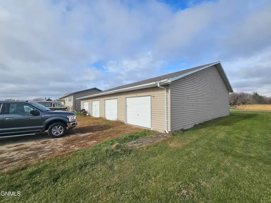 203 4th Street S, Leonard, ND 58052 - Image #3
