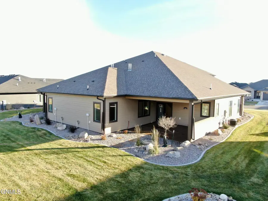 922 Collective Lane, Bismarck, ND 58503 - Image #2