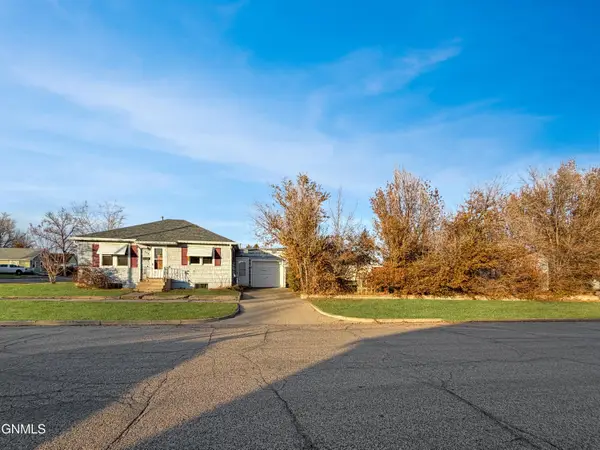 524 8th Street W, Williston, ND 58801