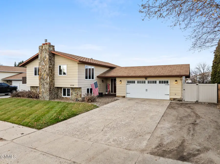 2309 14th Avenue W, Williston, ND 58801 - Image #2