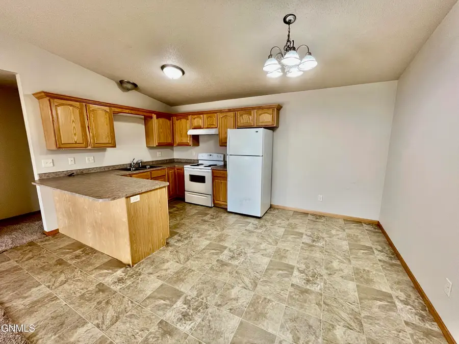 4000 Mckenzie Drive Se #12, Mandan, ND 58554 - Image #3