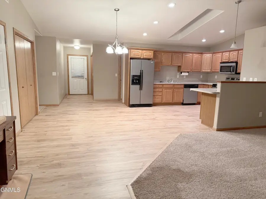 1115 Lakota Lane, Lincoln, ND 58504 - Image #2