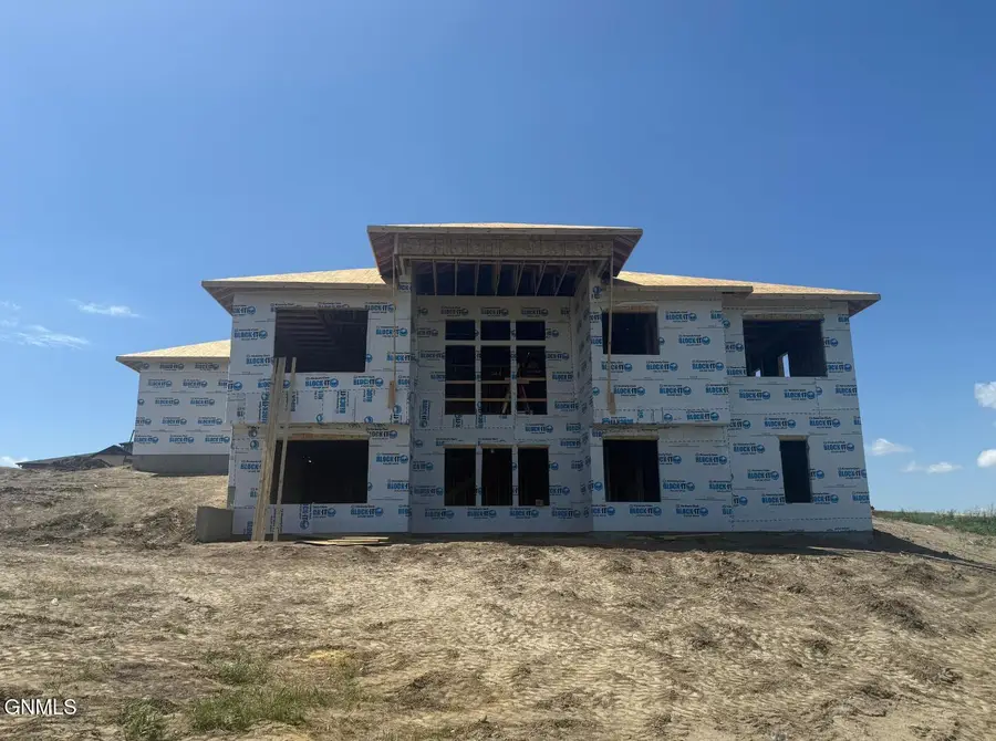 8519 Norman Place, Bismarck, ND 58503 - Image #3