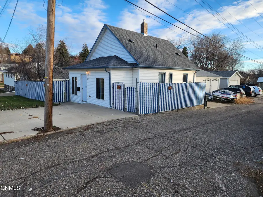 705 6th Street Nw, Mandan, ND 58554 - Image #3