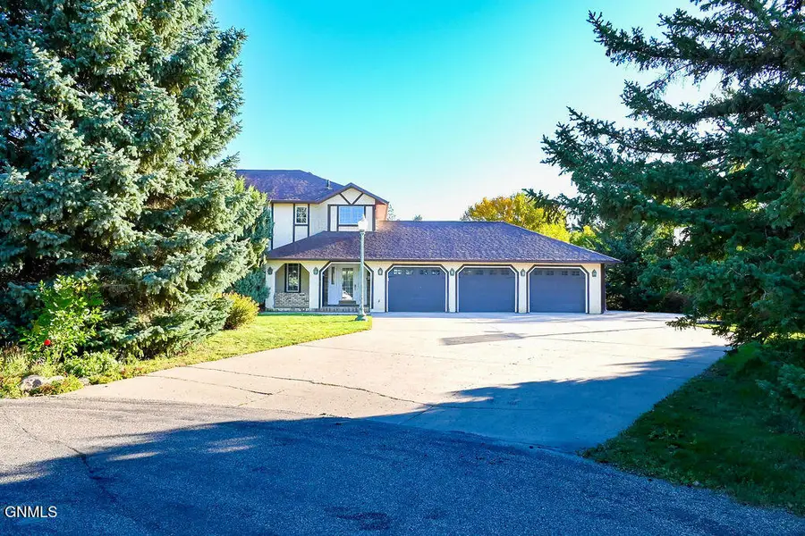 2200 24th Avenue Sw, Minot, ND 58701 - Image #2