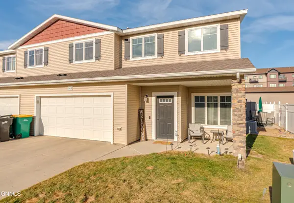 1149 Santa Fe Avenue, Bismarck, ND 58504