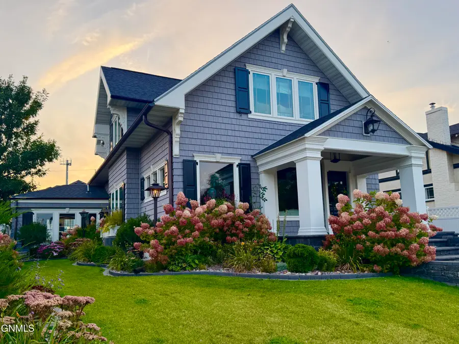 409 3rd Avenue E, Williston, ND 58801 - Image #2