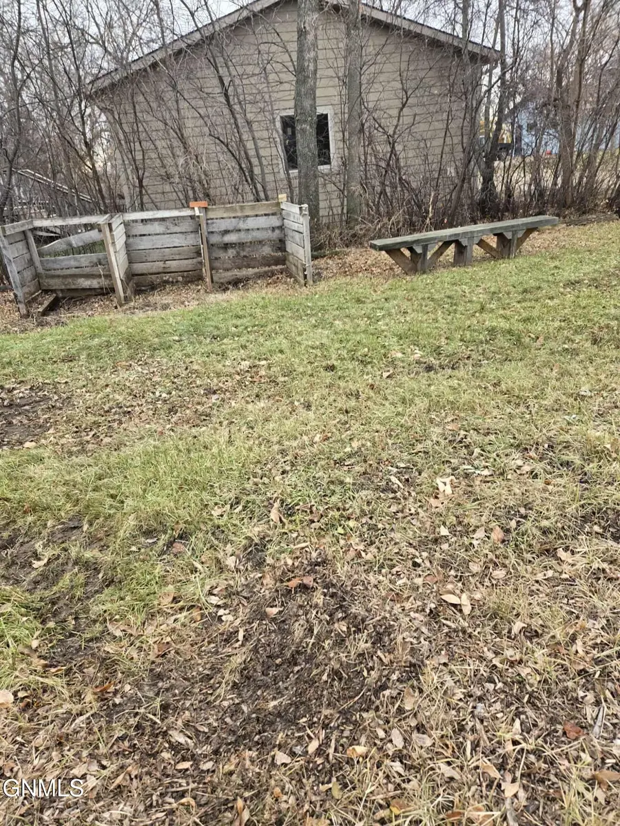 104 Hulbert Street, Lignite, ND 58752 - Image #3