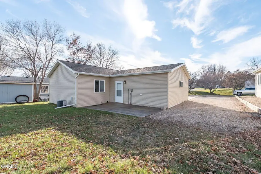 13 Garden Drive, Washburn, ND 58577 - Image #2