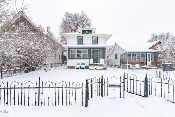 405 1st Avenue Nw, Mandan, ND 58554