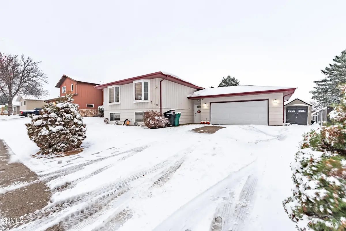 513 32nd Street, Bismarck, ND 58501 - Image #1