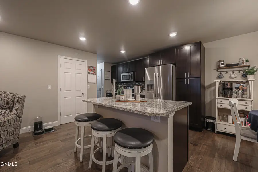 829 Canada Avenue #10, Bismarck, ND 58503 - Image #2
