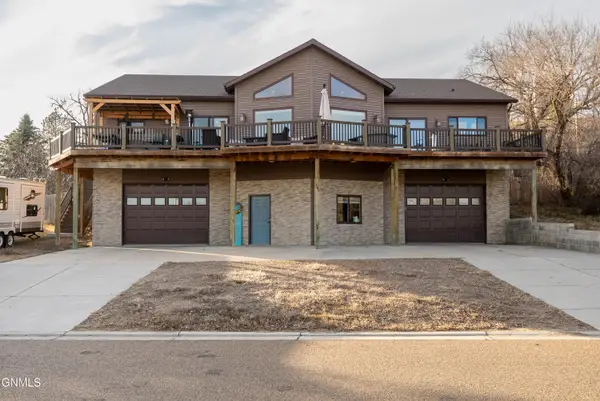 806 Bruegger Street, Alexander, ND 58831