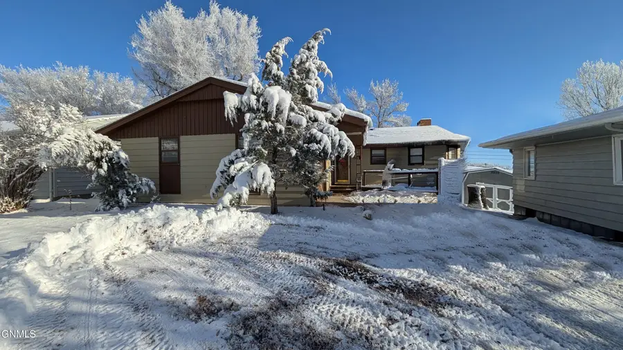 512 3rd Street Ne, Watford City, ND 58854 - Image #2