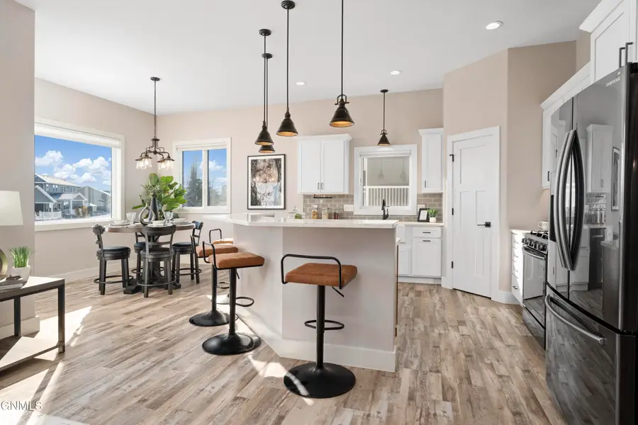 5413 Onyx Drive, Bismarck, ND 58503 - Image #3