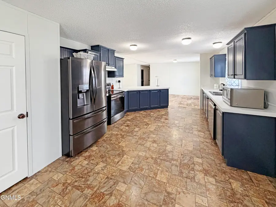 5451 138th Avenue Nw #305, Williston, ND 58801 - Image #2