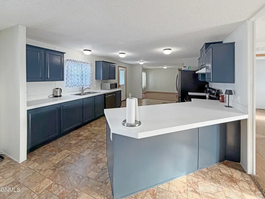 5451 138th Avenue Nw #305, Williston, ND 58801 - Image #3