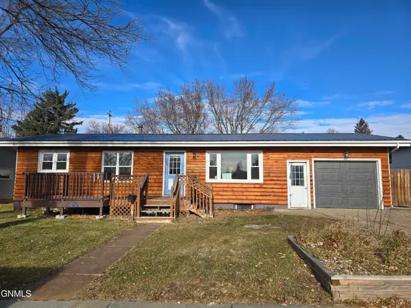 239 Carlson Street, Dickinson, ND 58601