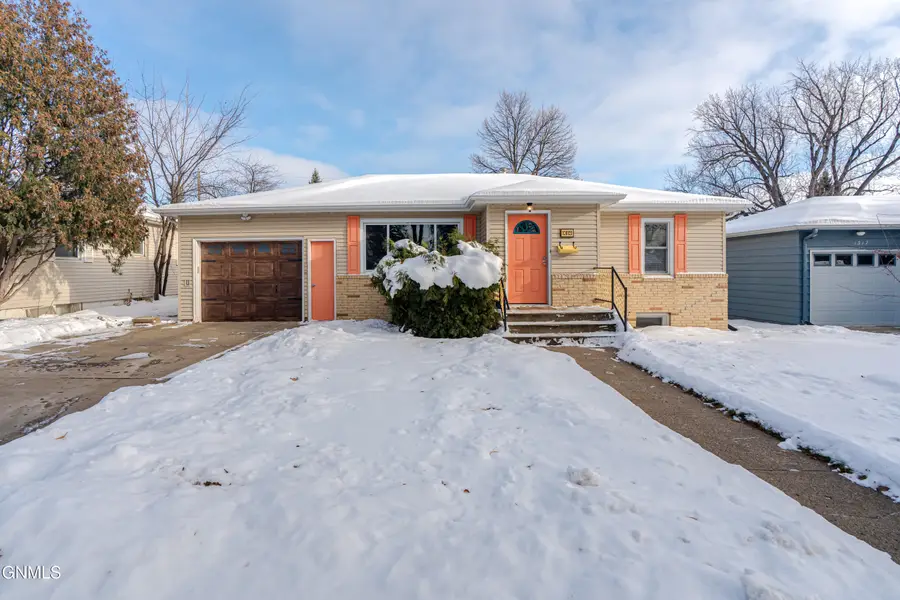 1319 Mohawk Street, Bismarck, ND 58501 - Image #2