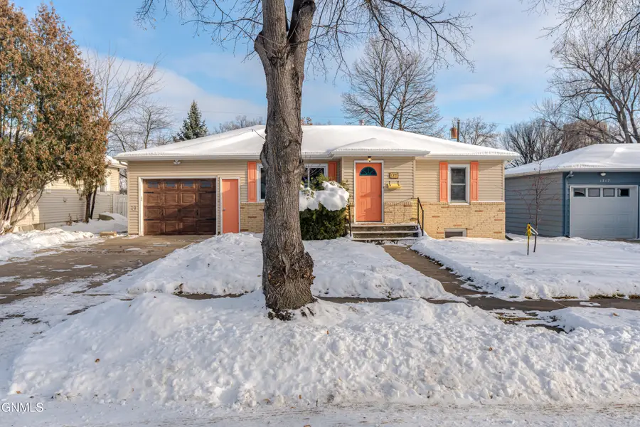 1319 Mohawk Street, Bismarck, ND 58501 - Image #3