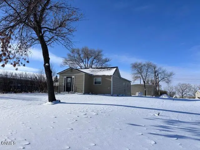 505 Kulass Street, Westby, MT 59275 - Image #2