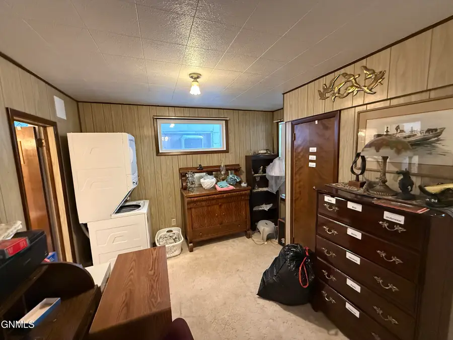 704 6th Street, Bismarck, ND 58501 - Image #3