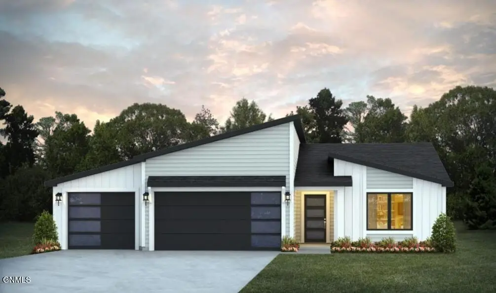 4300 47th Street Nw, Mandan, ND 58554 - #1