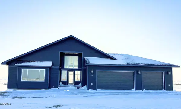 5081 Arrowhead Place, Williston, ND 58801