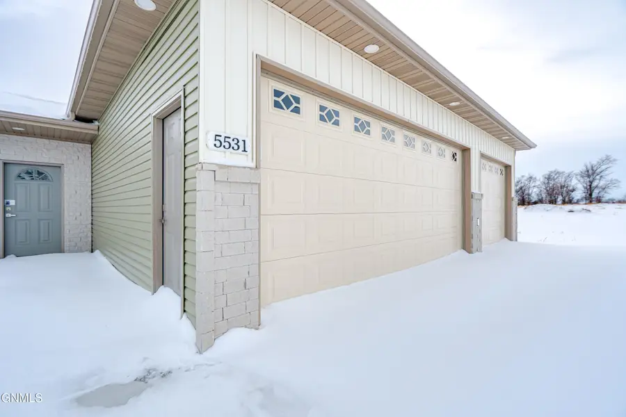 5531 Holmes Drive, Bismarck, ND 58504 - Image #3