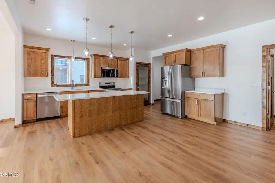 3423 E Calgary Avenue, Bismarck, ND 58503 - Image #2