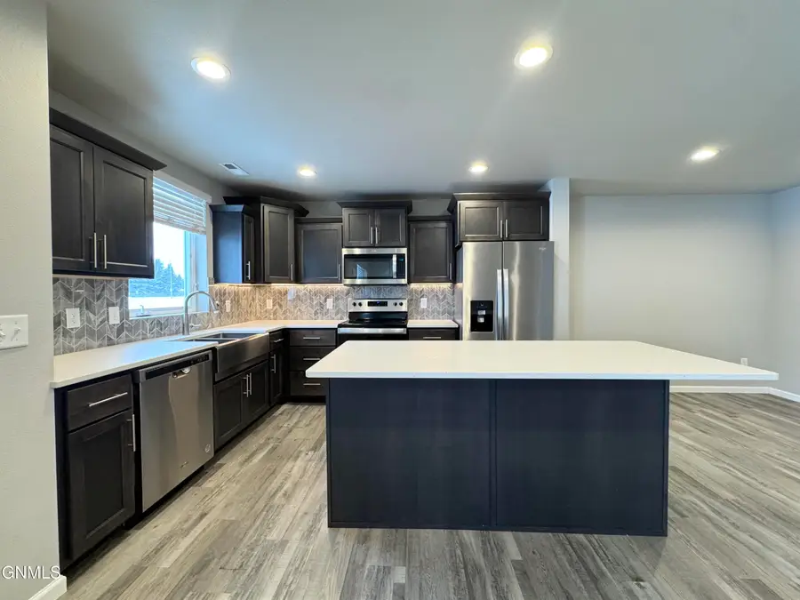 3310 Kenner Loop, Bismarck, ND 58504 - Image #3