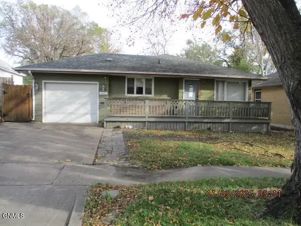 1417 16th Street, Bismarck, ND 58501