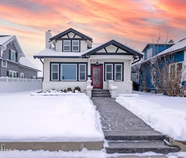 413 3rd Avenue E, Williston, ND 58801